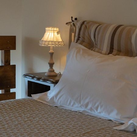 Αlissachne Suites Limniónas エクステリア 写真